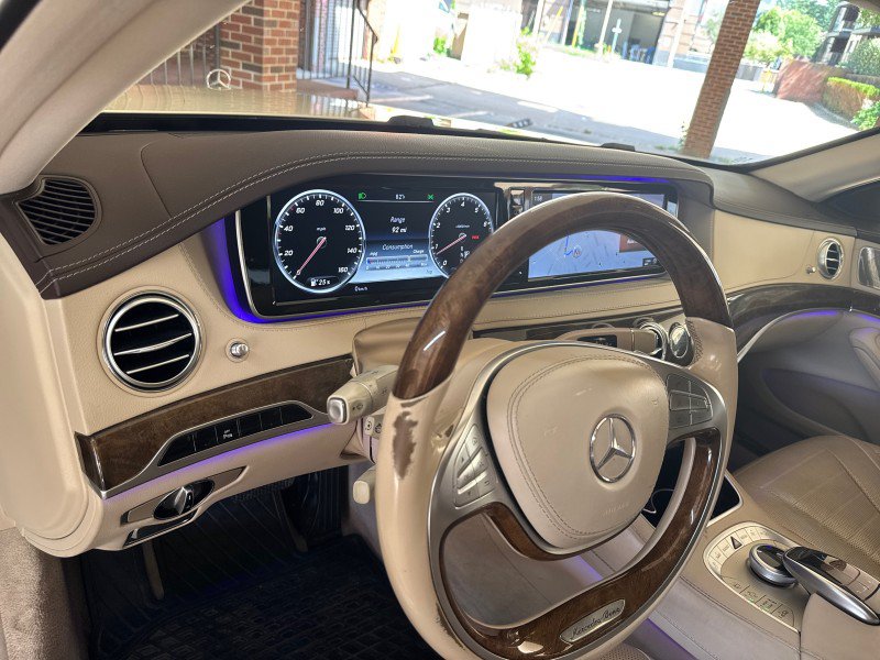 Used 2017 Mercedes-Benz S 550 4MATIC Sedan image 17