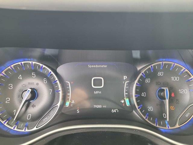 Used 2022 Chrysler Pacifica Touring-L FWD image 26