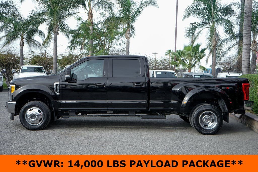 Used 2017 Ford F350 Lariat w/ Lariat Value Package image 5