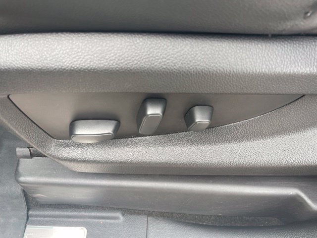 Used 2018 Chevrolet Tahoe LT w/ RST Edition AWD/4WD image 23
