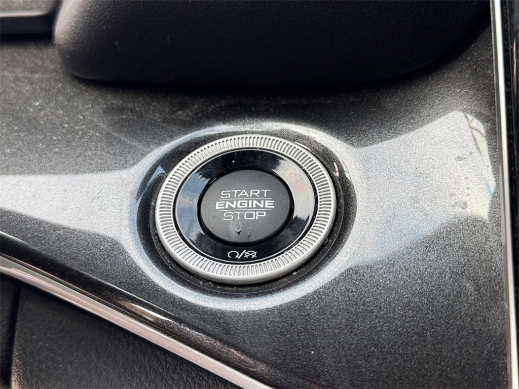 Certified 2023 Jeep Grand Cherokee Altitude image 15