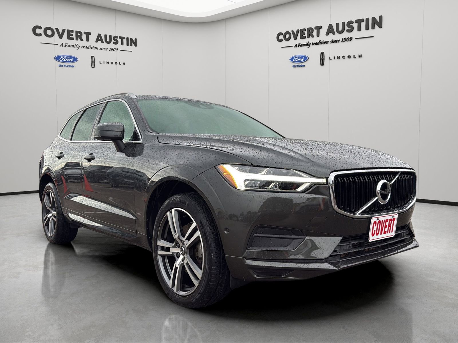 Used 2019 Volvo XC60 T5 Momentum w/ Multimedia Package AWD/4WD image 7