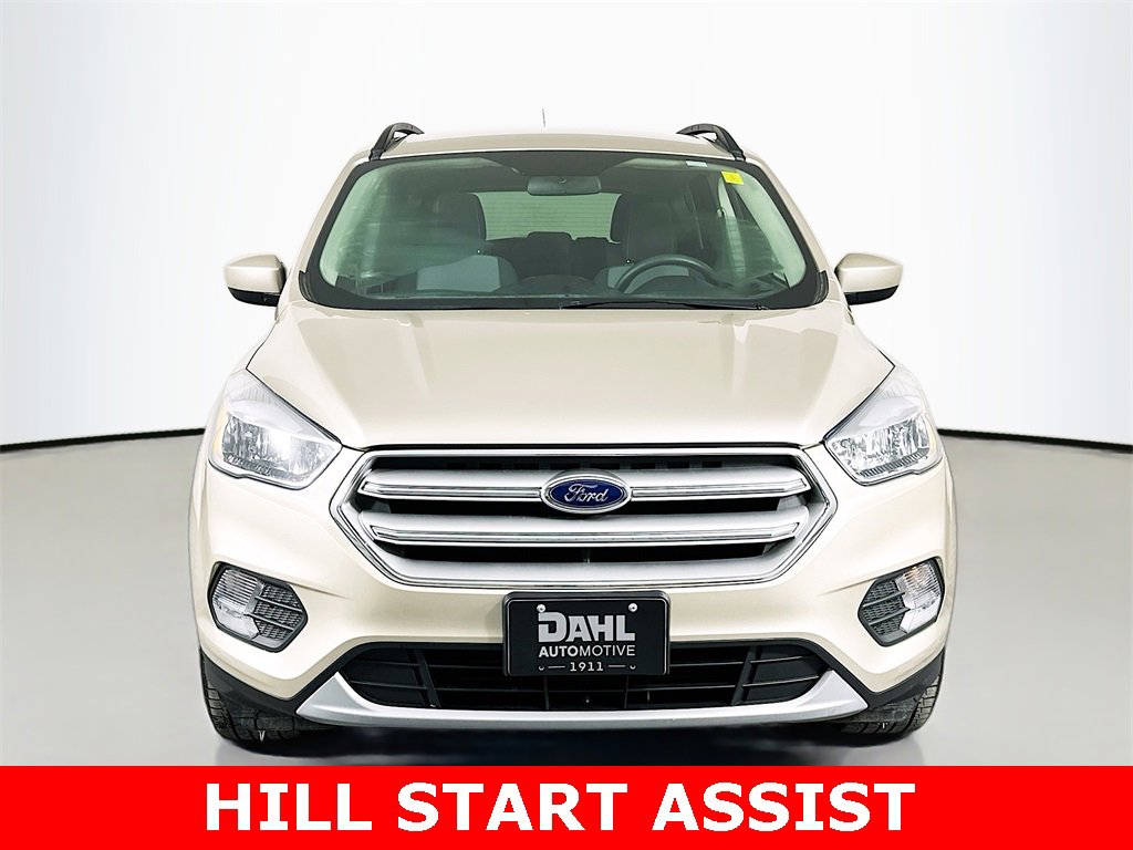 Used 2018 Ford Escape SE image 3