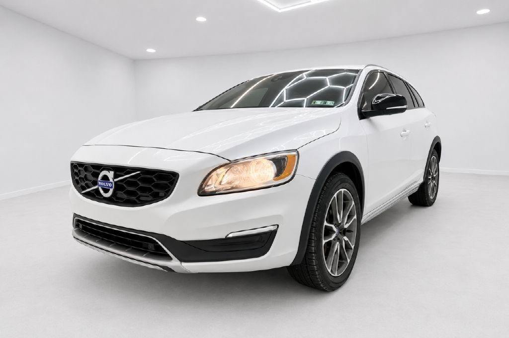 Used 2017 Volvo V60 T5 Cross Country w/ Convenience Package AWD/4WD image 7