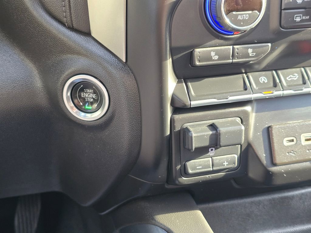 Used 2020 Chevrolet Silverado 1500 RST w/ All-Star Edition image 24