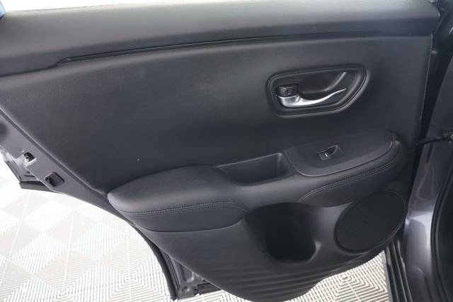 Used 2023 Honda HR-V LX image 25