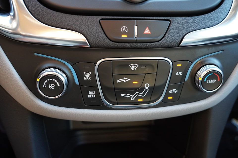 Certified 2023 Chevrolet Equinox LT image 24