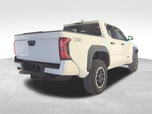 Used 2025 Toyota Tacoma TRD Off-Road image 7