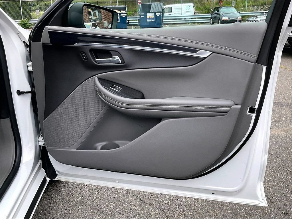 Used 2019 Chevrolet Impala LS FWD image 12