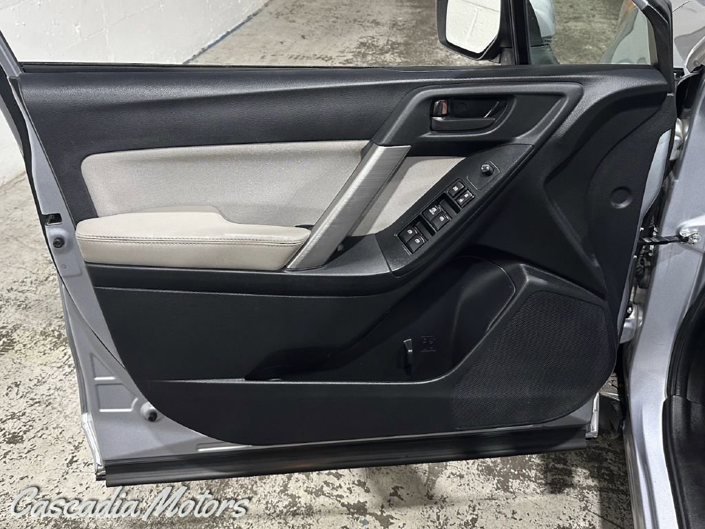 Used 2016 Subaru Forester 2.5i Premium w/ Popular Package #2 image 19