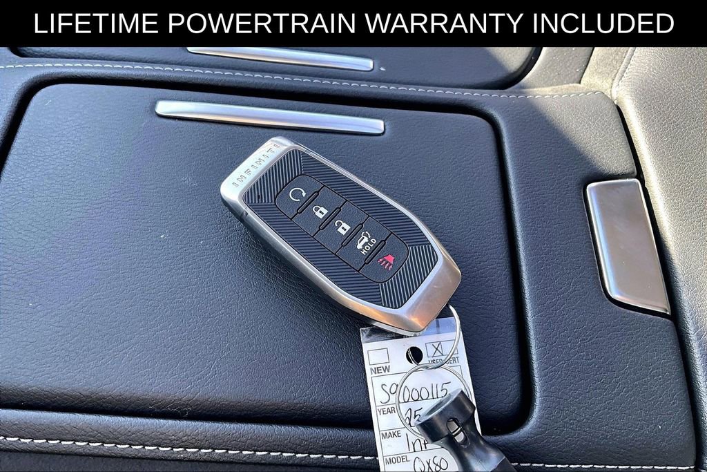 Certified 2025 INFINITI QX80 Luxe image 12