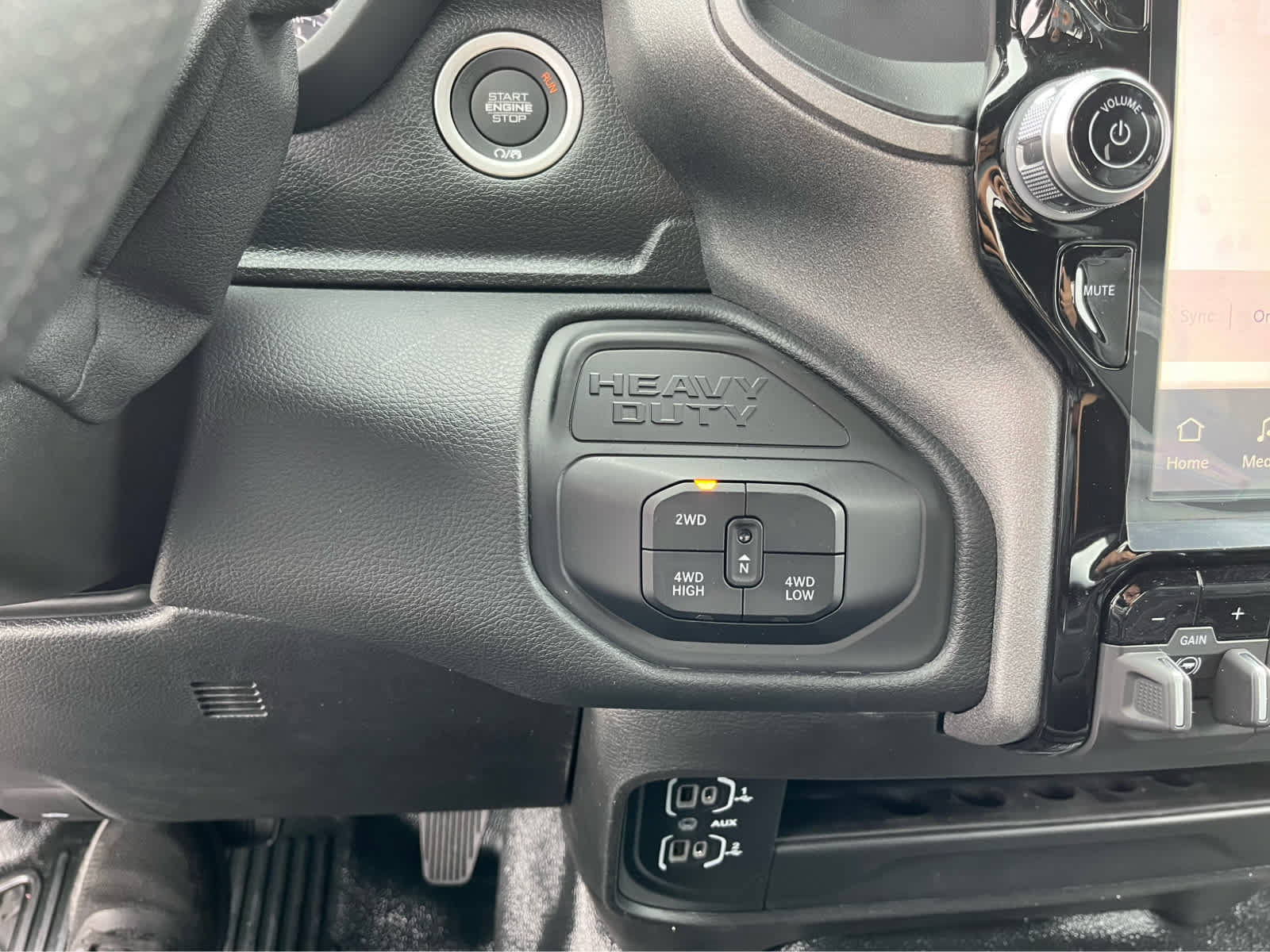 New 2026 RAM 3500 Tradesman AWD/4WD image 17