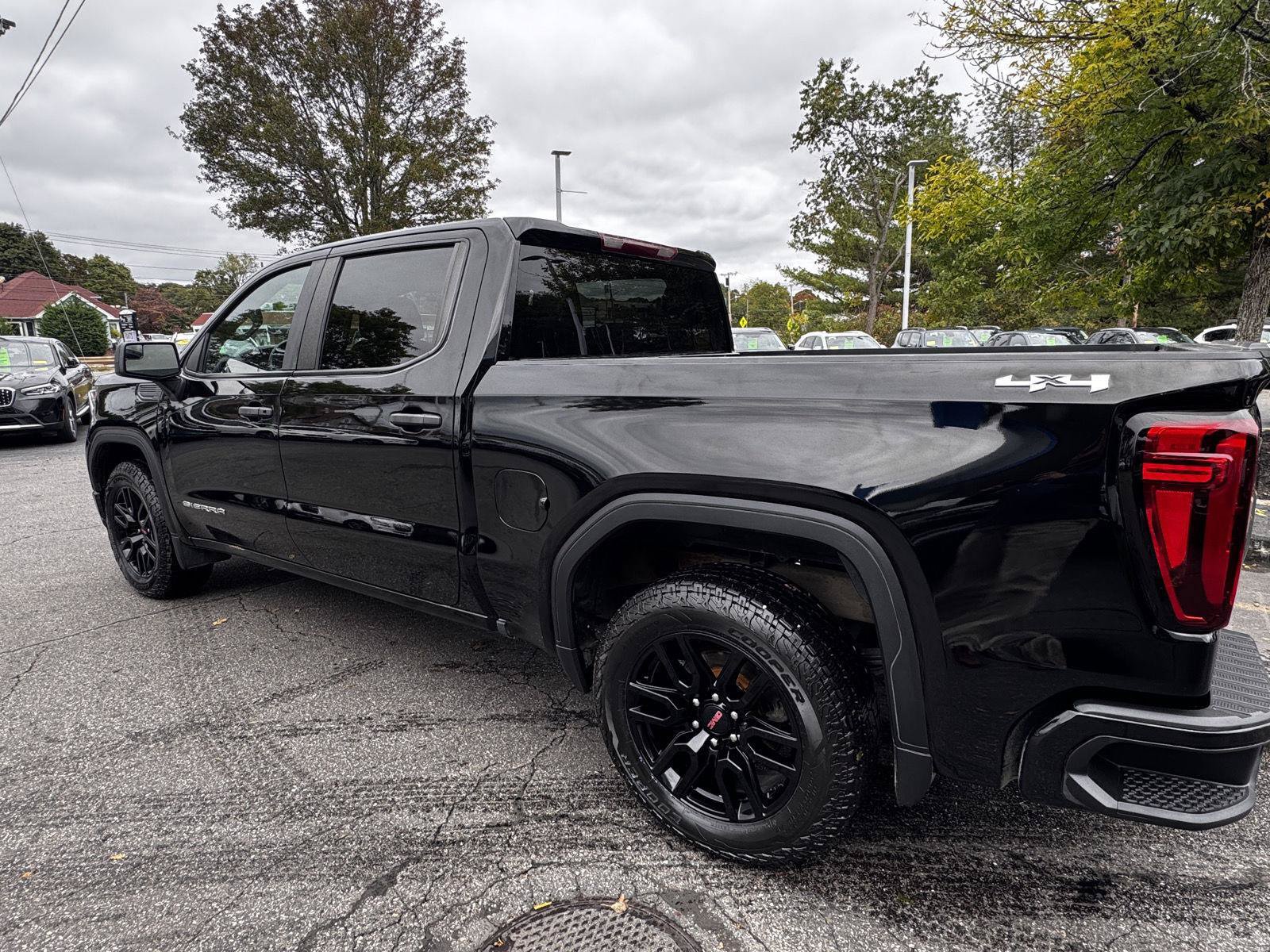 Certified 2023 GMC Sierra 1500 Pro w/ Graphite Edition AWD/4WD image 5