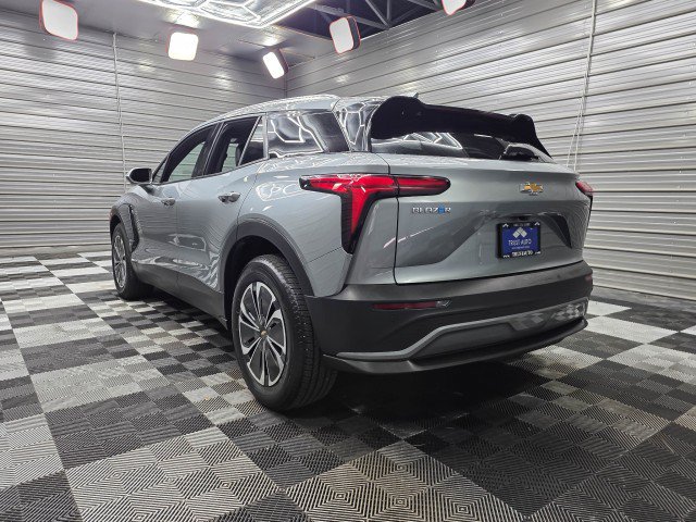 Used 2024 Chevrolet Blazer EV LT AWD/4WD image 7