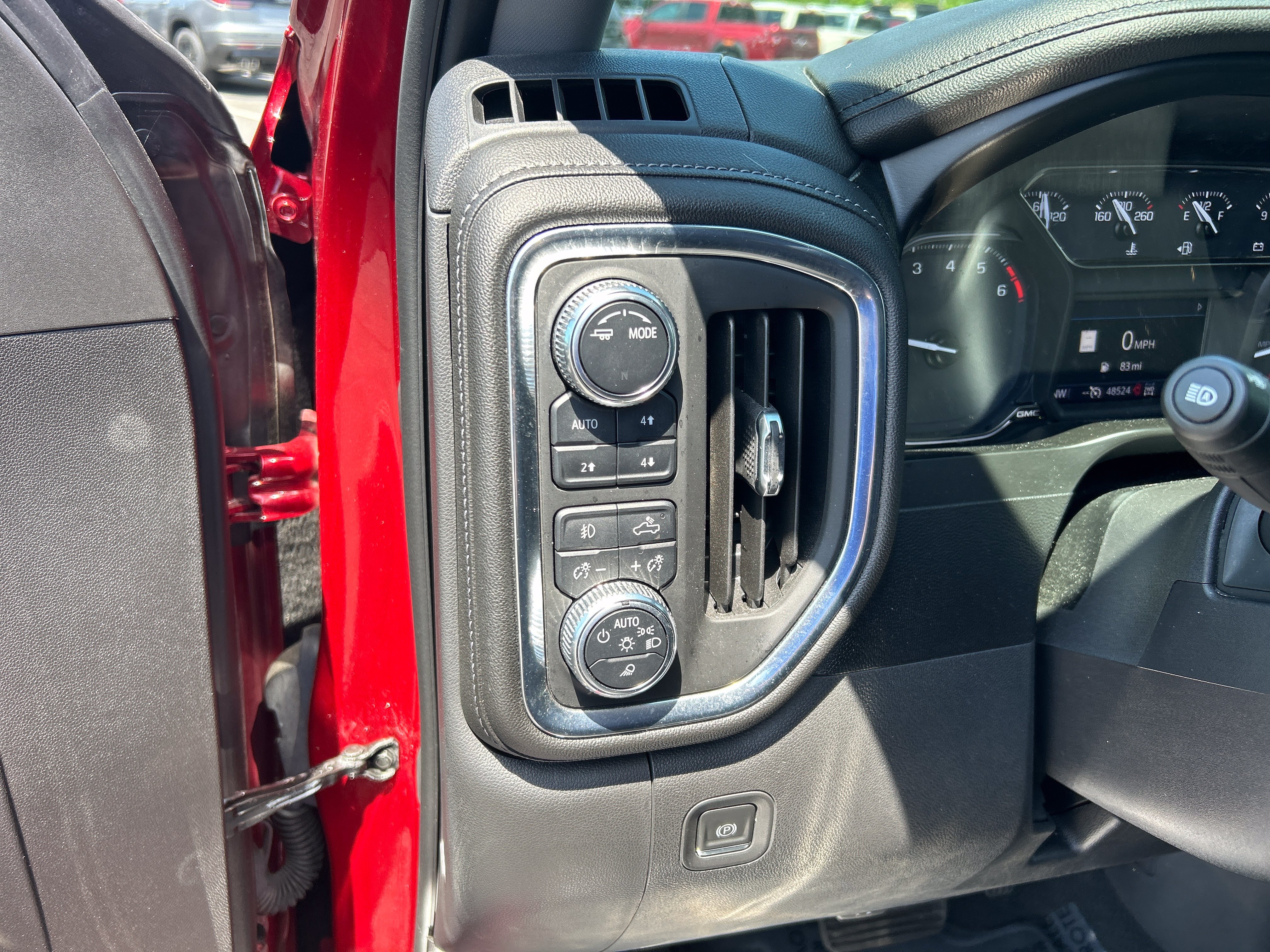 Used 2021 GMC Sierra 1500 SLT w/ SLT Premium Plus Package AWD/4WD image 21