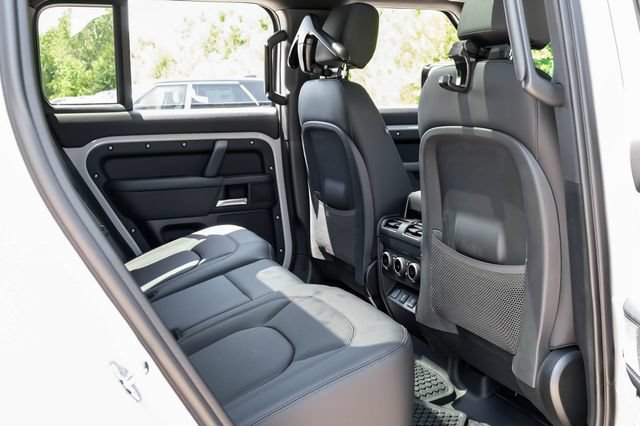 New 2026 Land Rover Defender 110 X-Dynamic SE AWD/4WD image 46