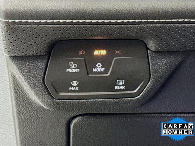 Used 2025 Volkswagen Atlas Cross Sport SEL Premium R-Line image 10