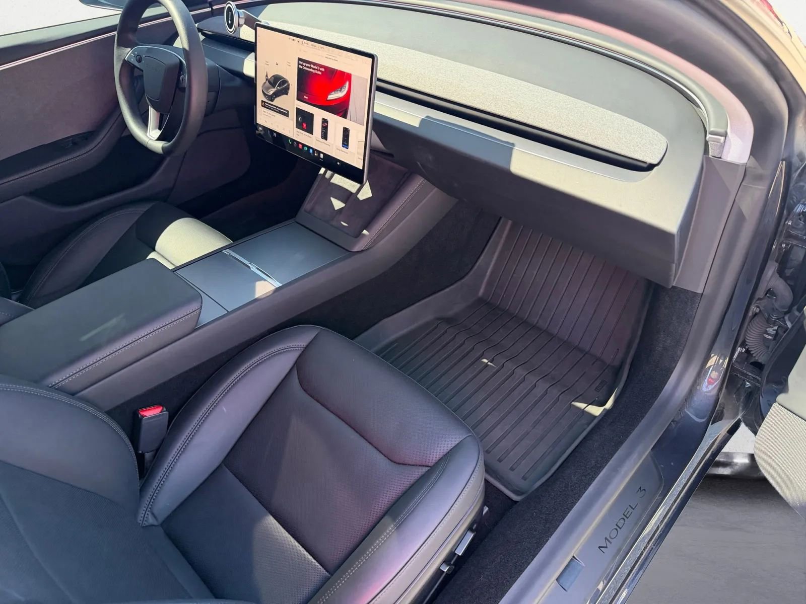 Used 2025 Tesla Model 3 Long Range RWD image 18