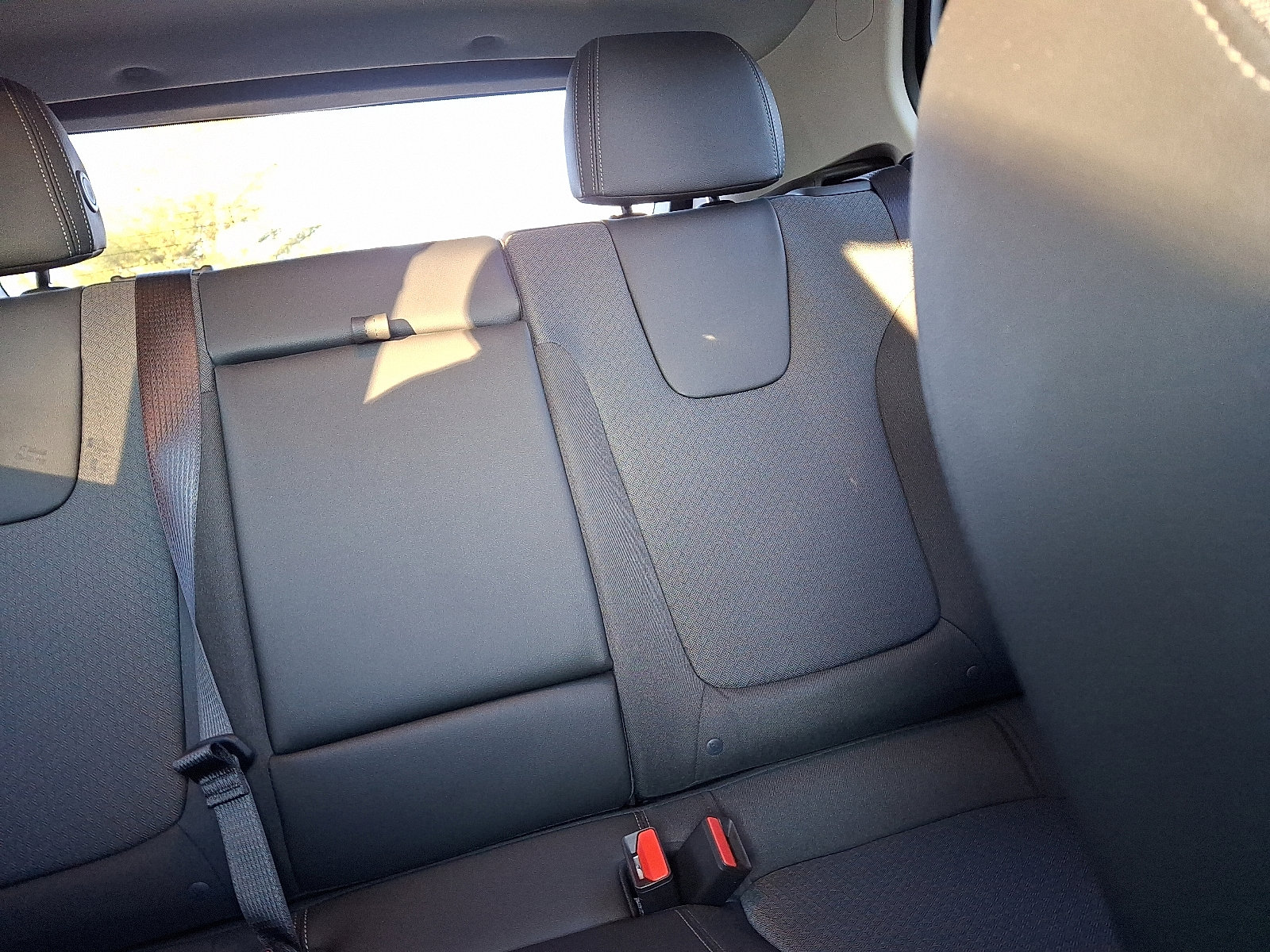 Certified 2024 Buick Encore GX Preferred w/ Comfort Package image 20