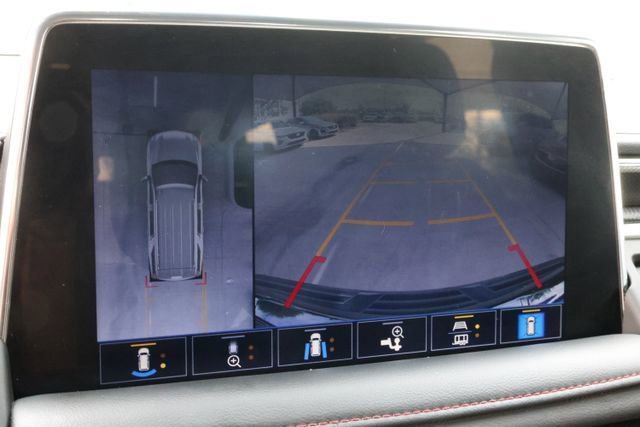 Used 2021 Chevrolet Suburban RST w/ Luxury Package image 19