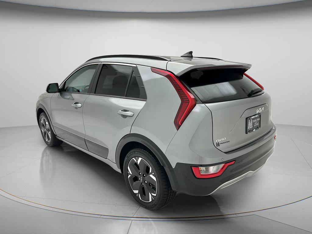 Used 2024 Kia Niro Wind FWD image 4