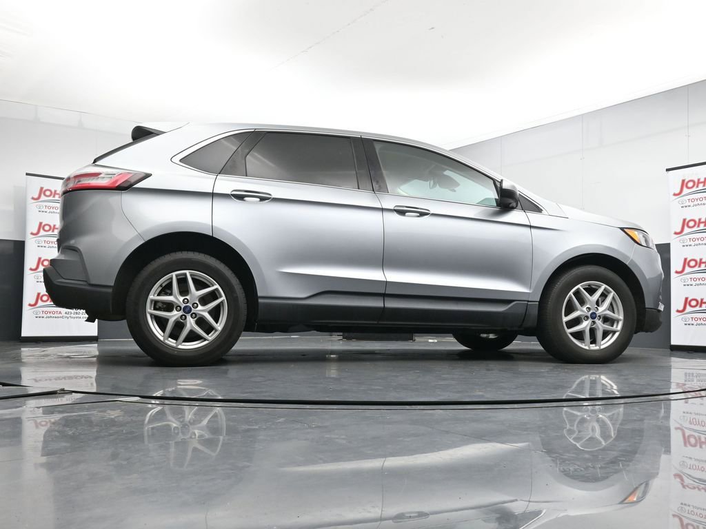Used 2022 Ford Edge SEL image 36