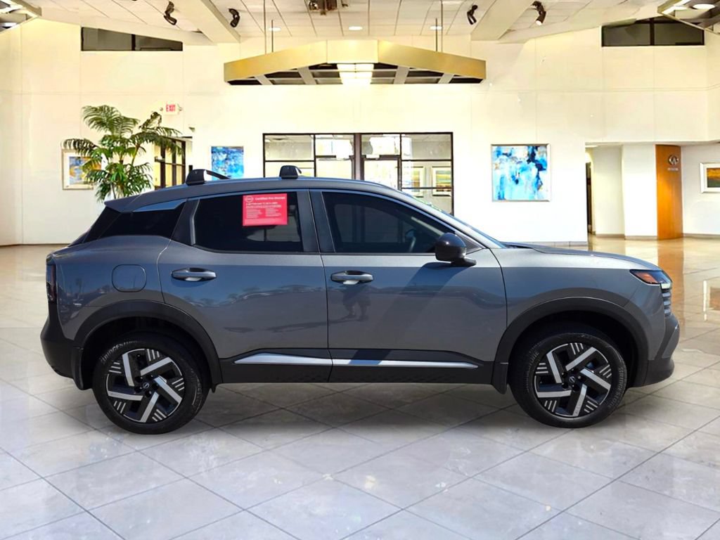 Certified 2026 Nissan Kicks SV w/ Cold Weather Package FWD image 4