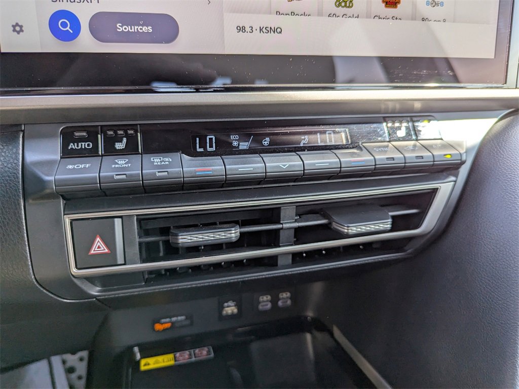 Used 2025 Toyota Camry XSE image 24