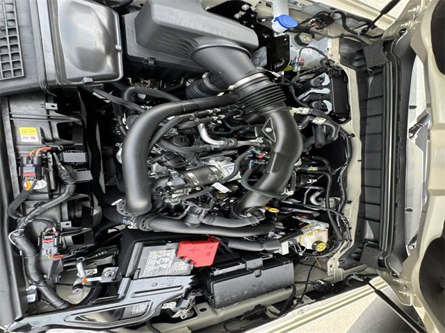 New 2025 Ford Bronco Raptor image 10