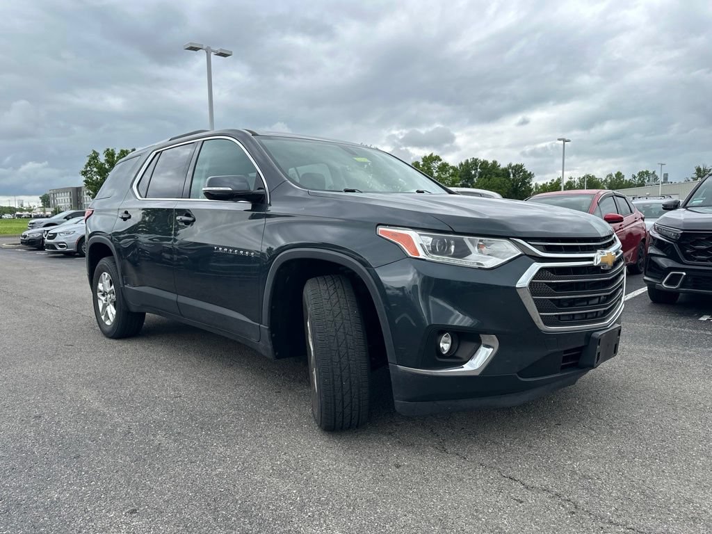 Used 2018 Chevrolet Traverse LT FWD image 12