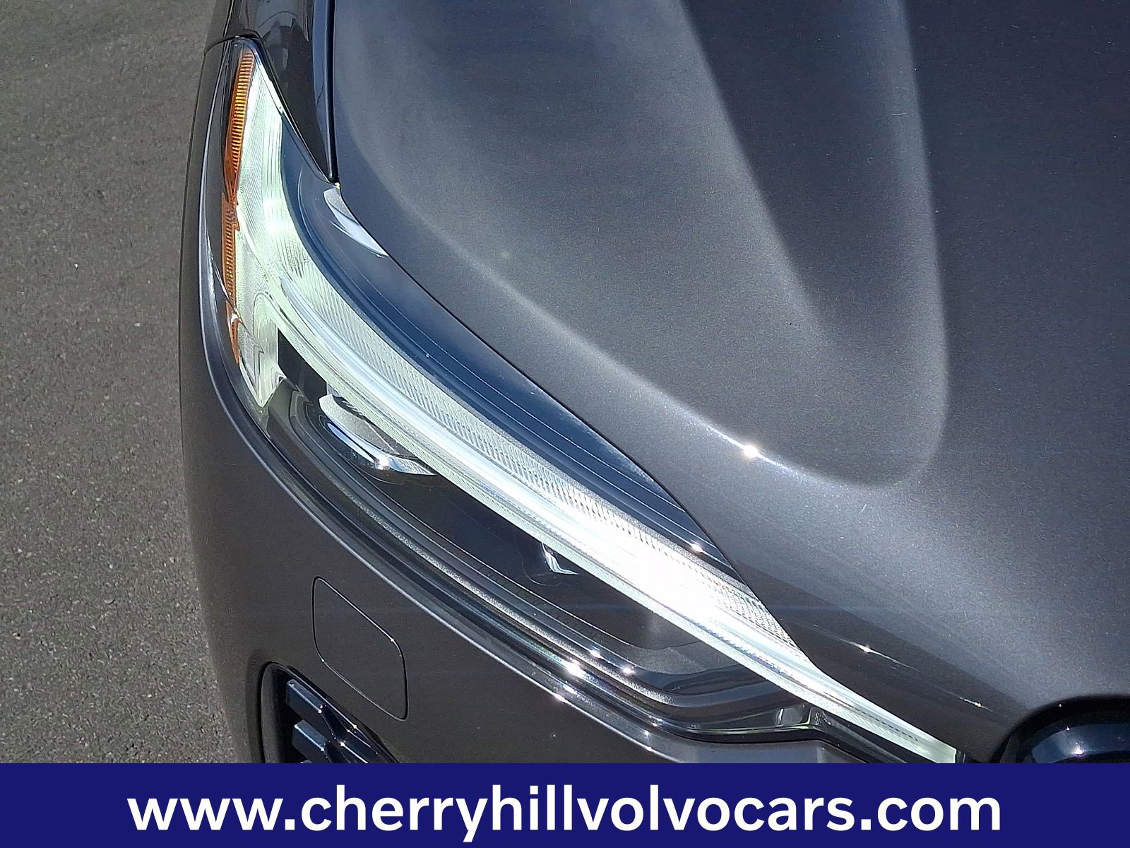 Certified 2025 Volvo XC60 B5 Plus image 10