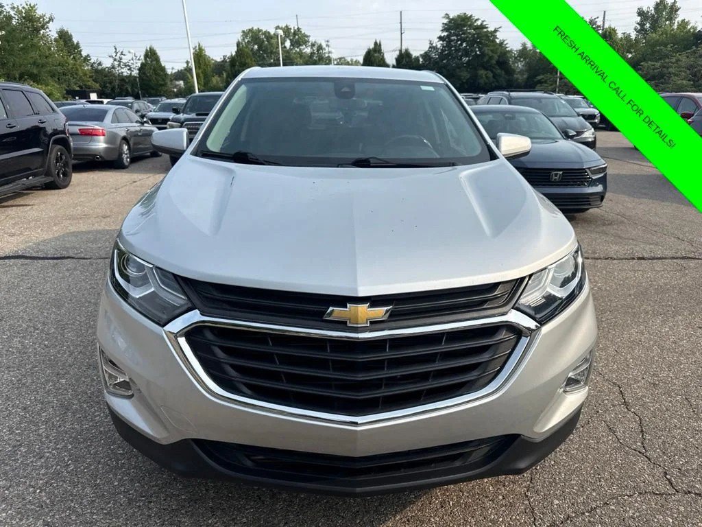 Used 2020 Chevrolet Equinox LT FWD image 2