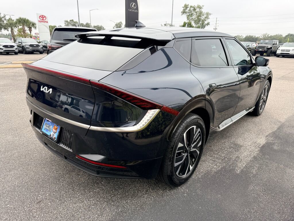 Used 2024 Kia EV6 Wind image 3