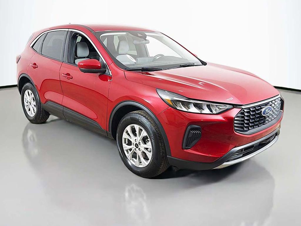 Used 2023 Ford Escape Active w/ Tech Pack #2 image 2