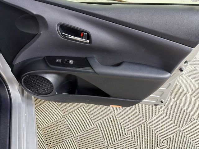 Used 2017 Toyota Prius Two w/ Prius Two Safety Plus Package image 18