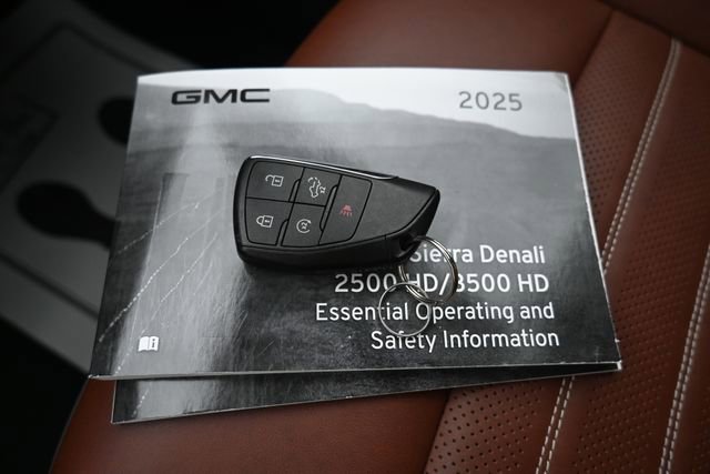 Used 2025 GMC Sierra 2500 Denali Ultimate image 52