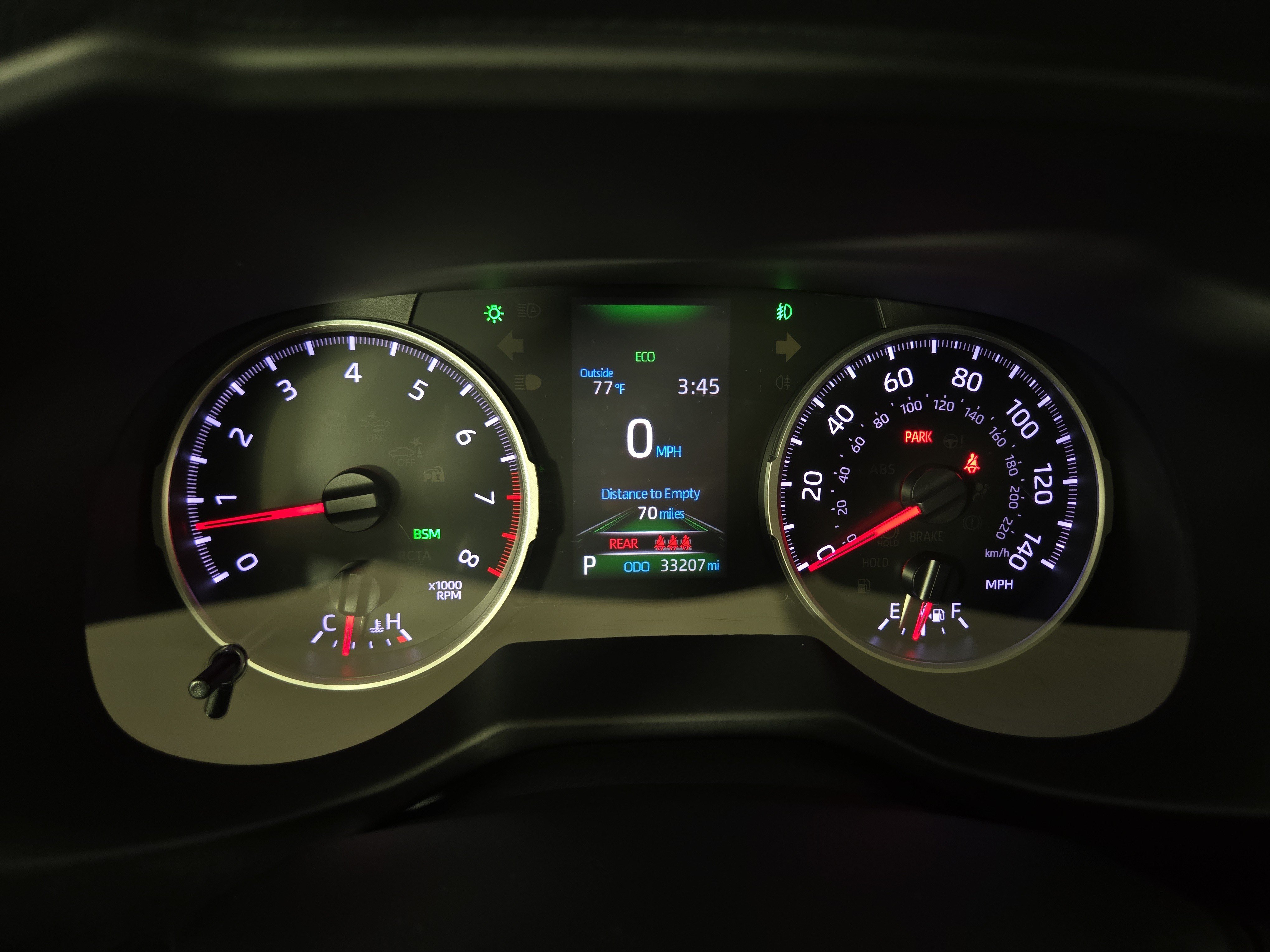 Used 2020 Toyota RAV4 XLE w/ Convenience Package FWD image 18