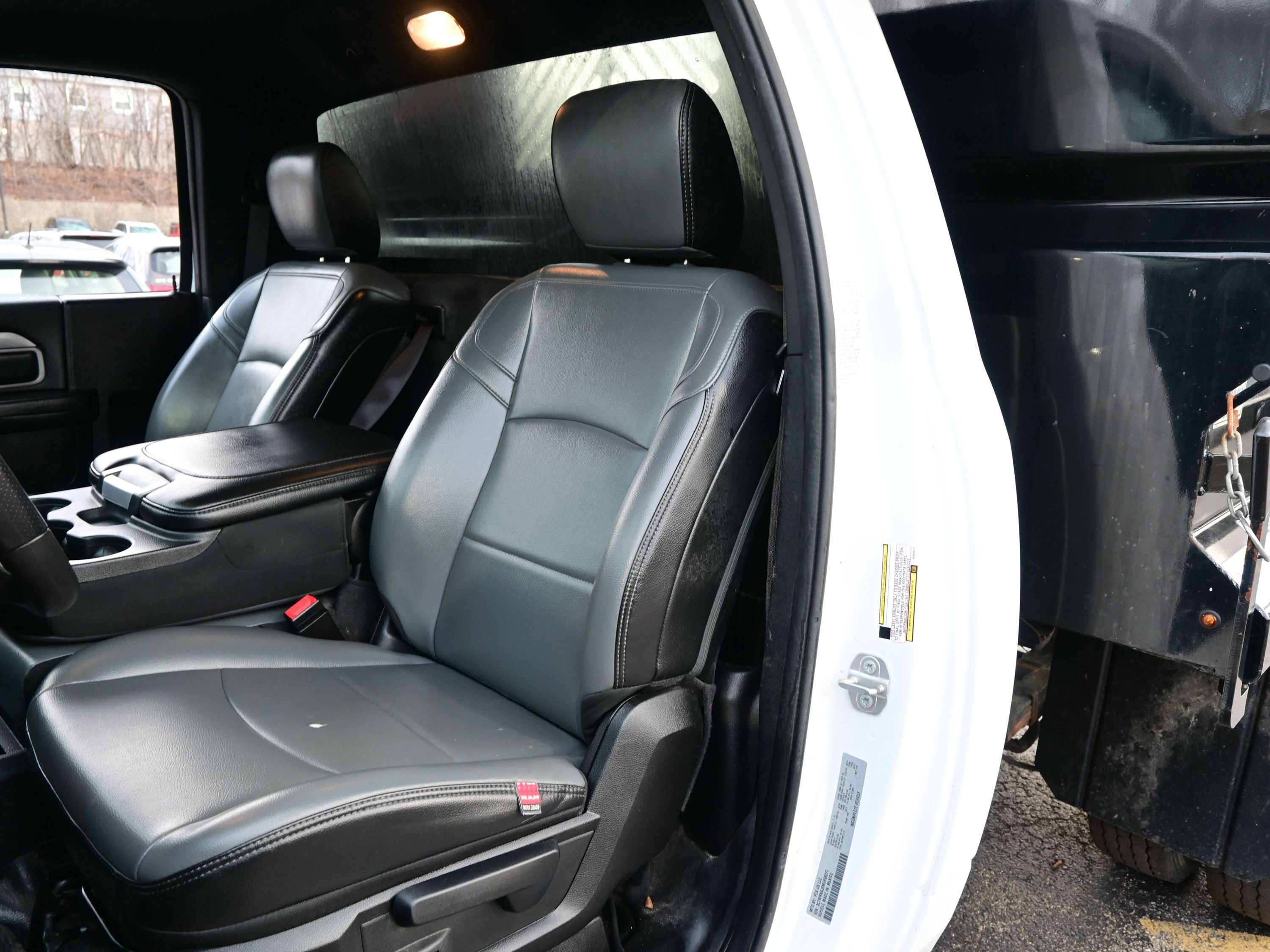 Used 2021 RAM 5500 Tradesman image 17