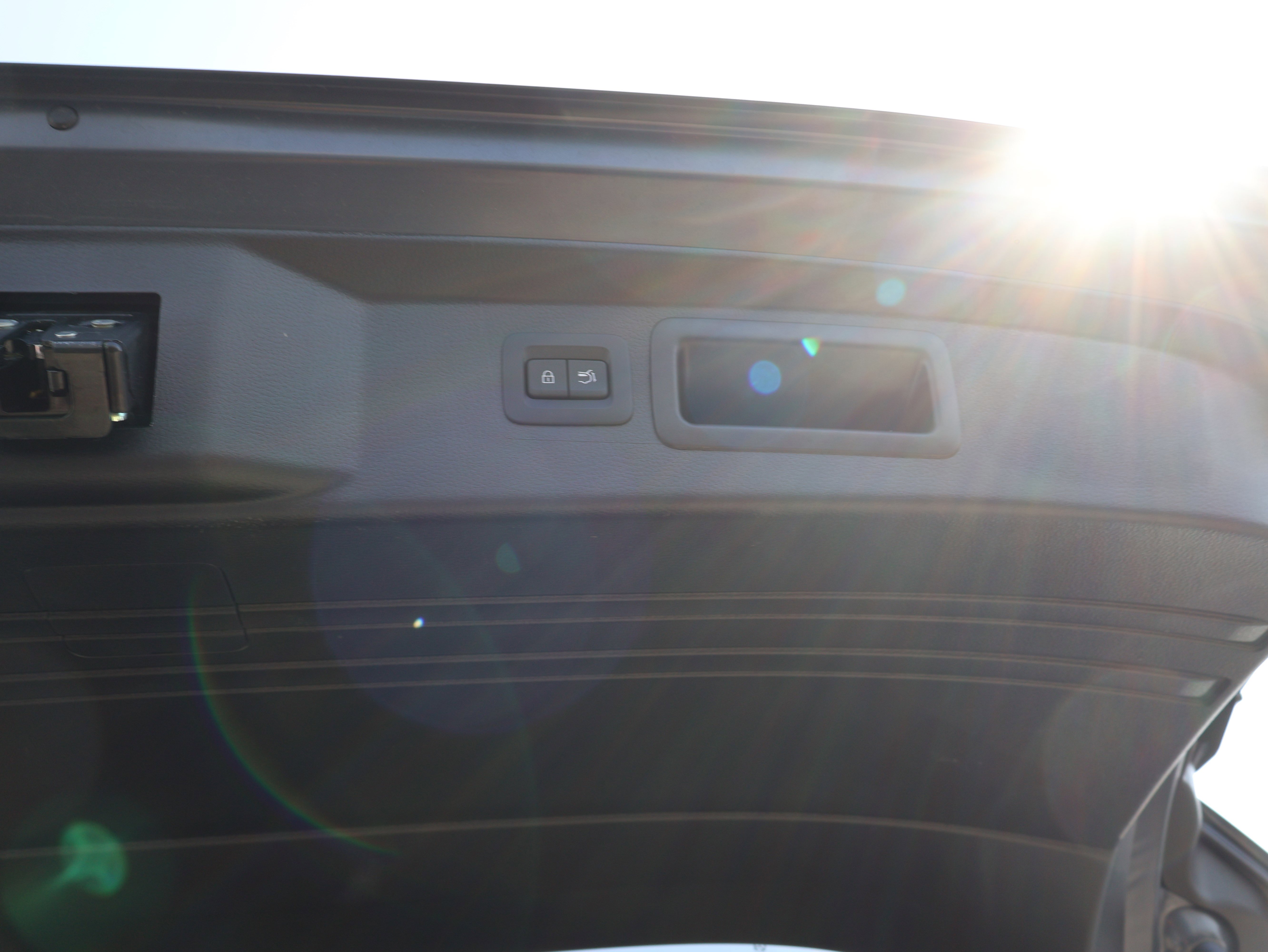 Certified 2025 MAZDA CX-50 AWD 2.5 Hybrid w/ Weather Package image 17