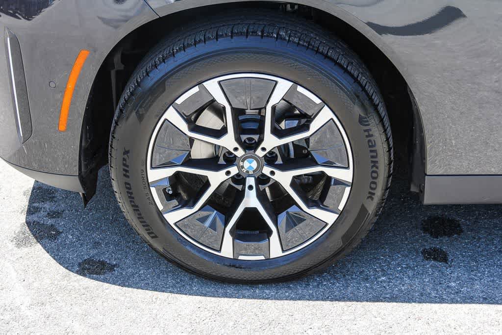 Used 2025 BMW X3 xDrive30i w/ Convenience Package AWD/4WD image 9