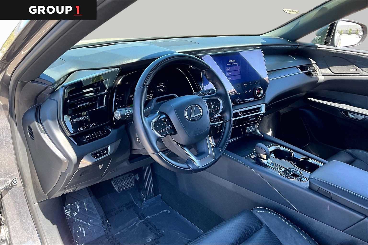 Used 2025 Lexus RX 450h AWD w/ Convenience Package image 17