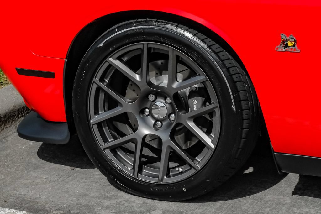 Used 2016 Dodge Challenger R/T Scat Pack RWD image 52