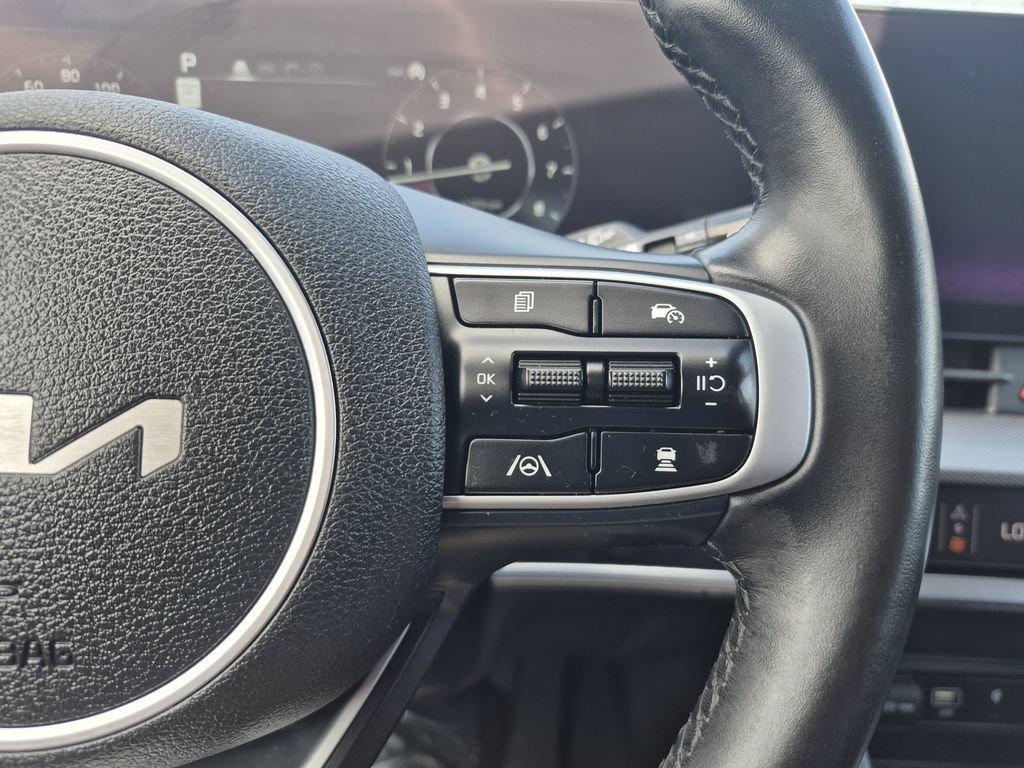 Certified 2023 Kia Sportage SX AWD/4WD image 20