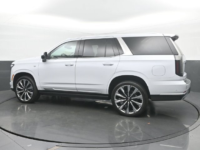 New 2026 Cadillac Escalade Luxury w/ Touring Package AWD/4WD image 3