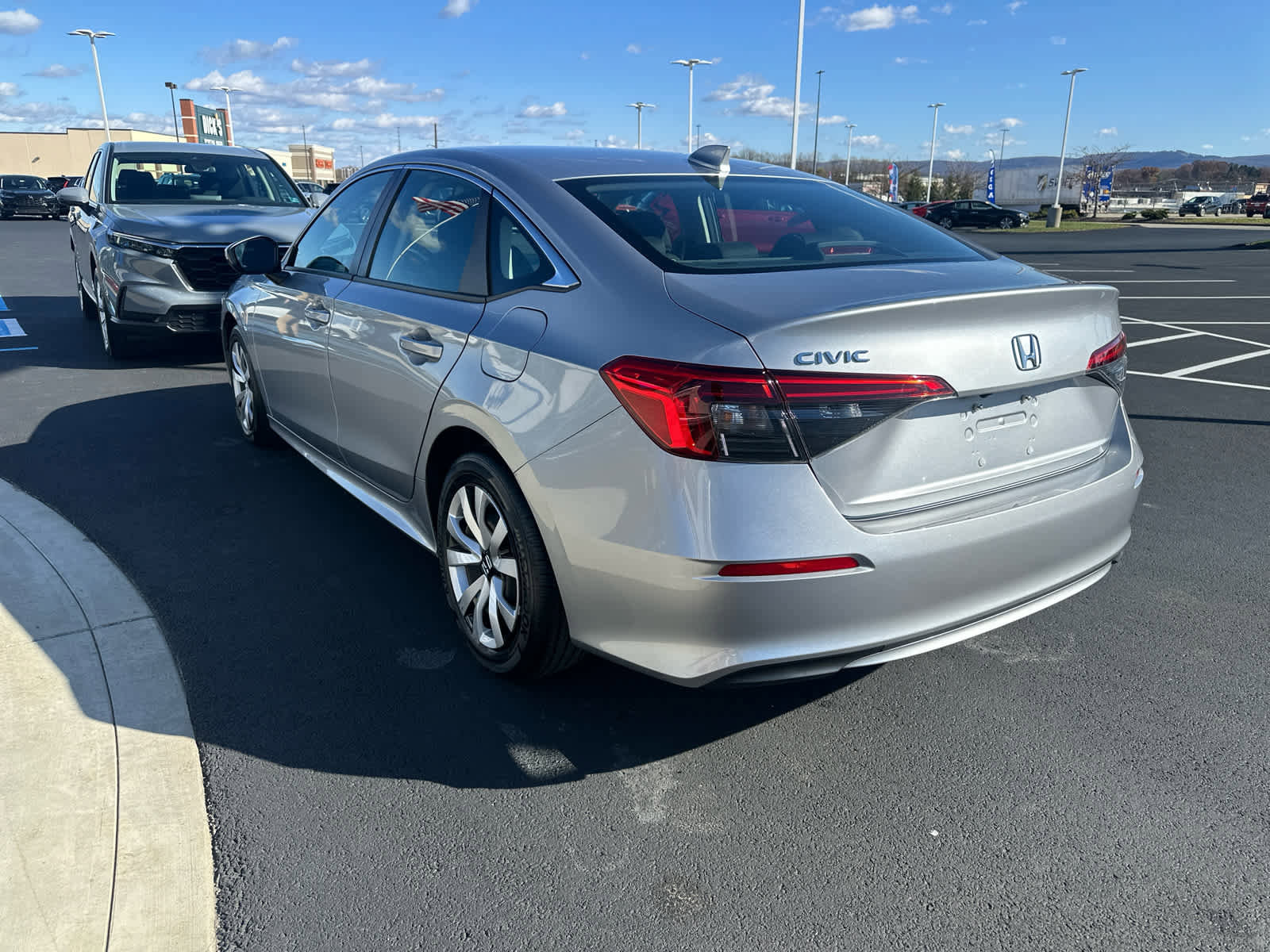 Certified 2023 Honda Civic LX image 5