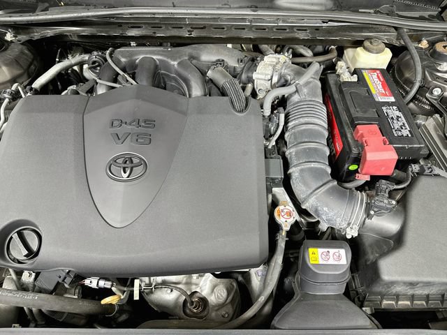 Used 2018 Toyota Camry XLE w/ Driver Assist Package FWD image 37