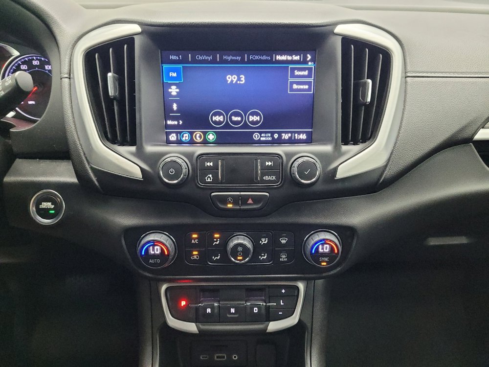 Used 2023 GMC Terrain SLT image 25