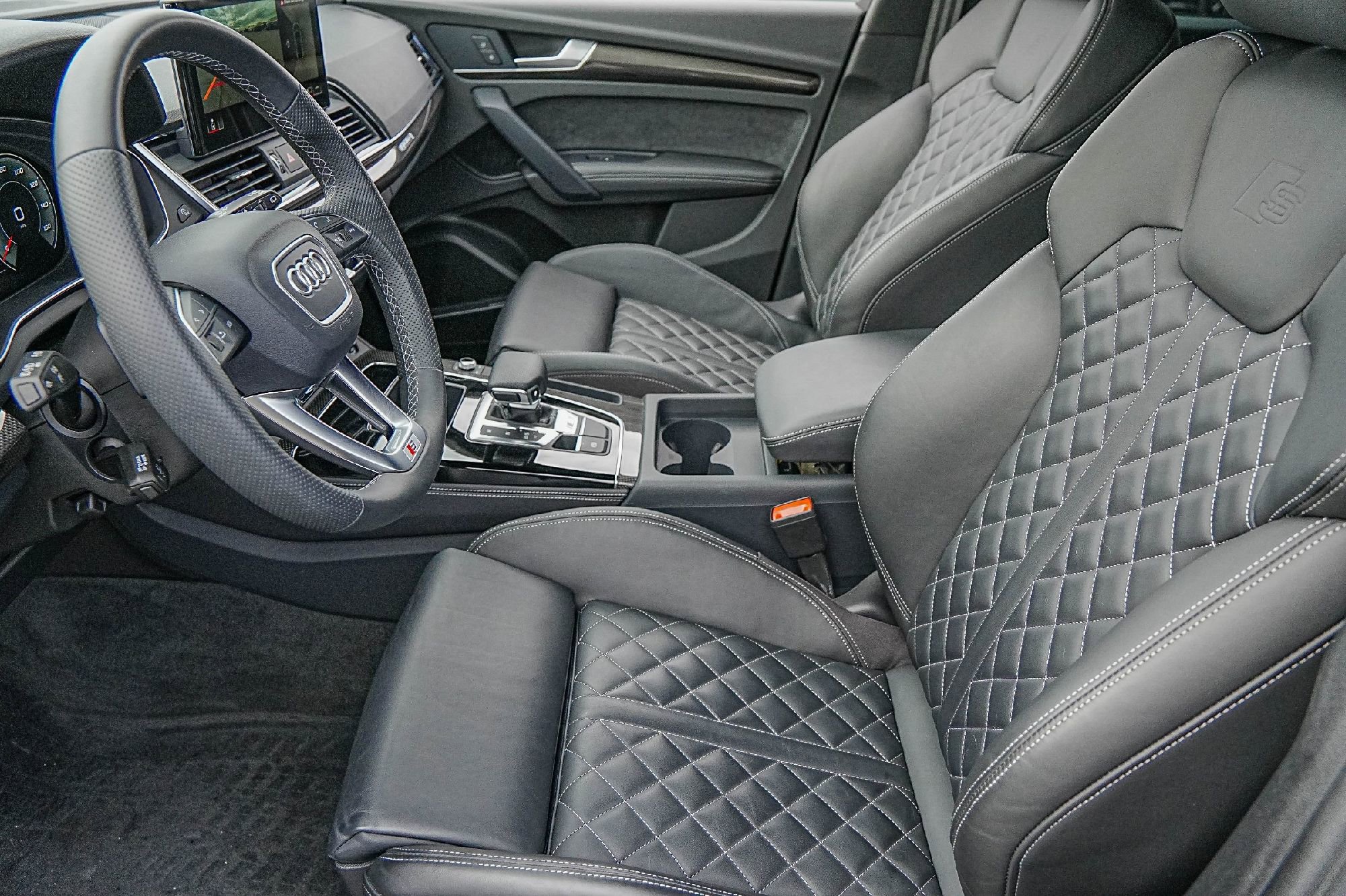 Certified 2024 Audi SQ5 Premium Plus w/ Premium Plus Package image 8