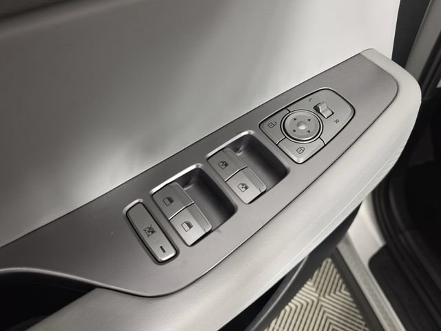 Used 2022 Hyundai Palisade SE AWD/4WD image 21