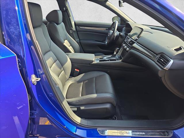Used 2018 Honda Accord Sport image 10